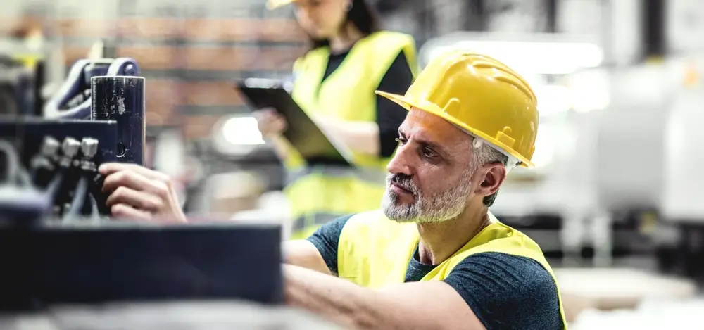 How to obtain industrial license in Saudi Arabia?