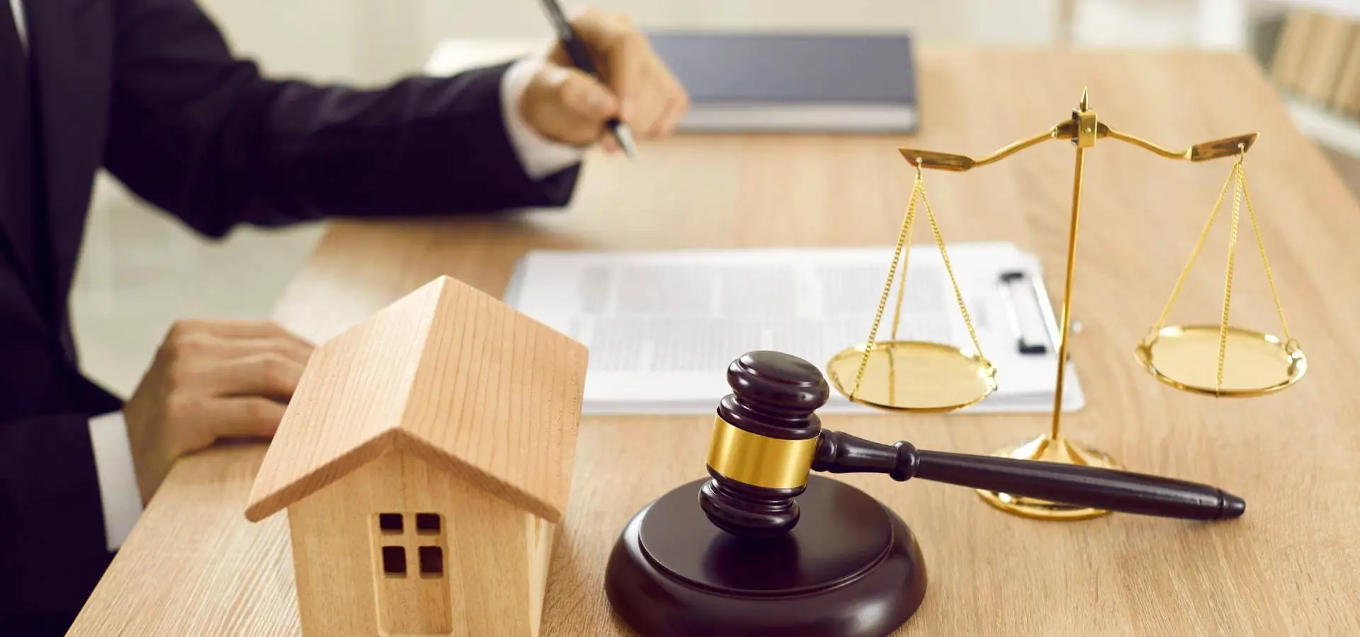 Real Estate Litigation Lawyer in Riyadh