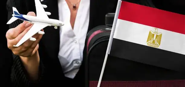 استقدام العمالة الأجنبية في مصر 2025: الشروط وتصاريح العمل والإقام